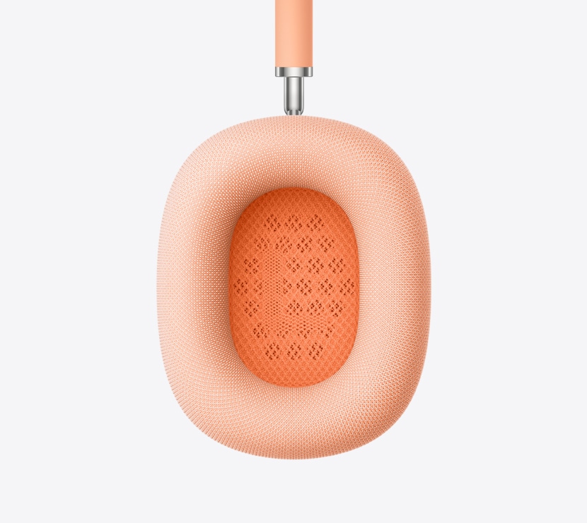 AirPods Max 耳垫的特写图。